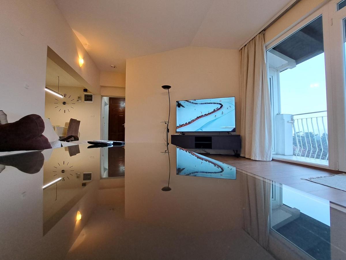 Apartamento Skopje Panorama Exterior foto