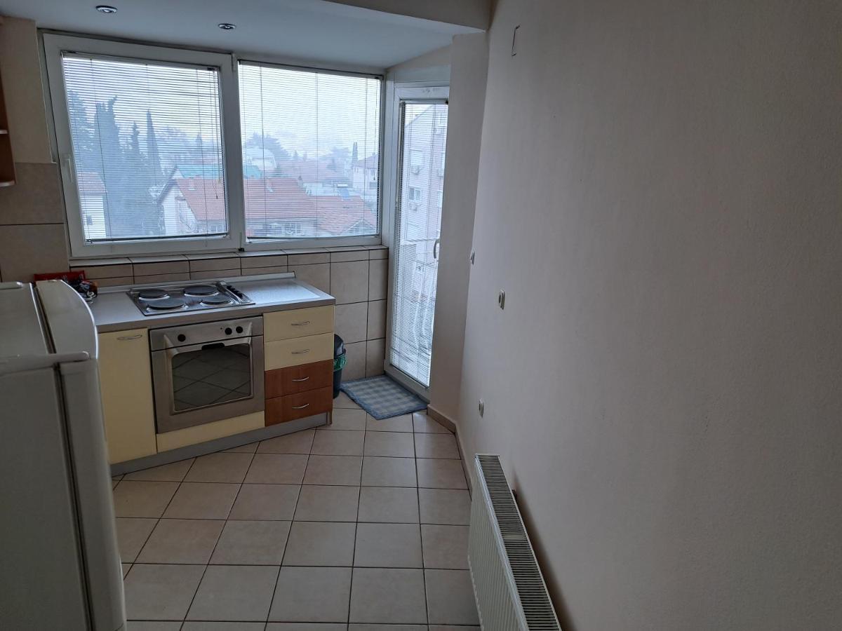 Apartamento Skopje Panorama Exterior foto
